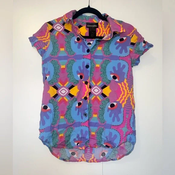 NWOT Nooworks Mucci Joyce Short Sleeve Button Up - Picture 1 of 2